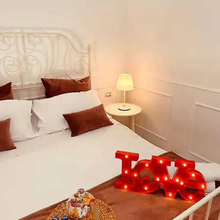 Laetitia Guest House116 Naples