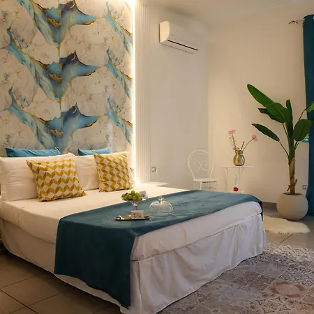 Laetitia Guest House116 3* Napoli